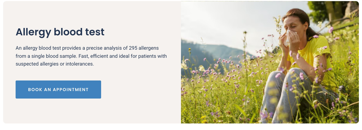 Leistungsseite auf Englisch: „Allergy blood test“